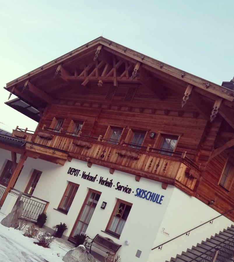 Feriendorf Joggler - Chalets Nahe Der Gondel 齐勒河谷采尔 外观 照片