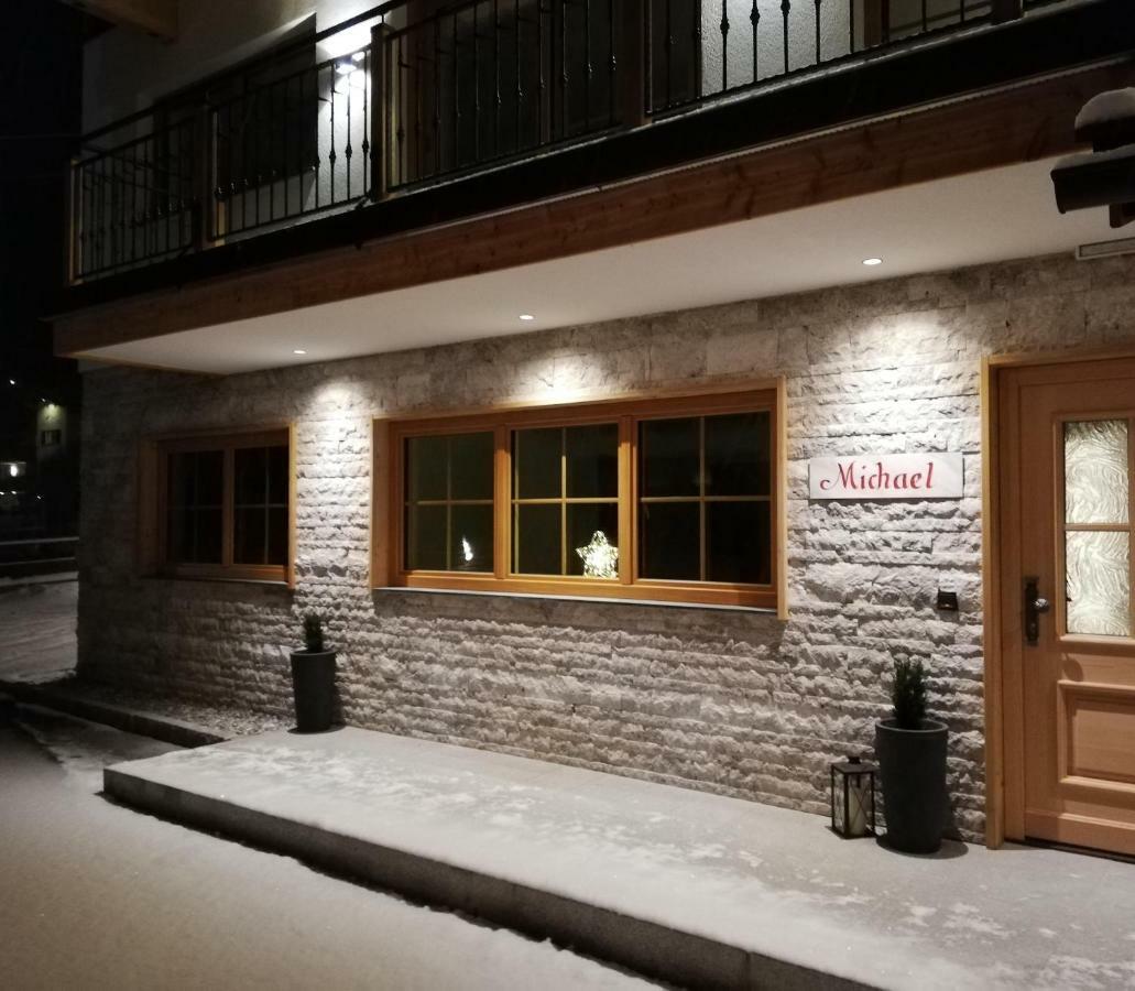 Feriendorf Joggler - Chalets Nahe Der Gondel 齐勒河谷采尔 外观 照片